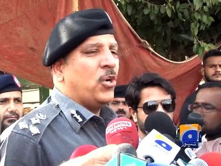 Four policemen martyred in Karachi