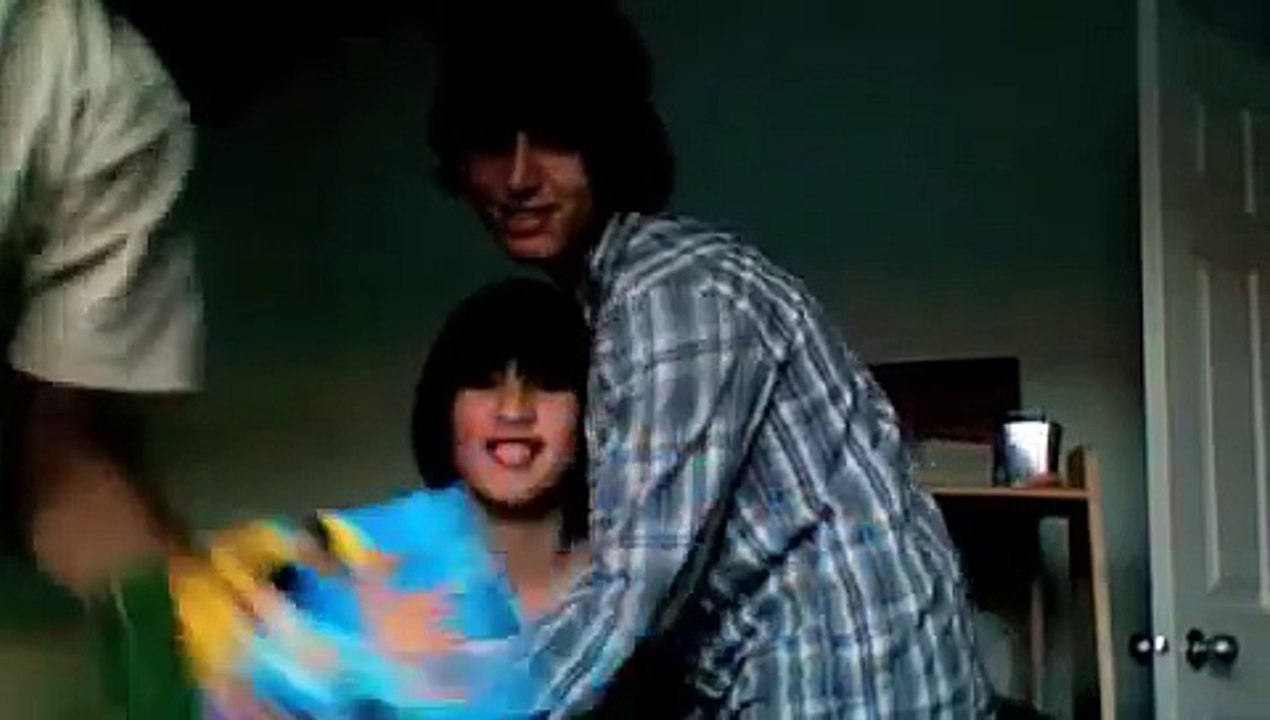 How to Properly Use Duct Tape