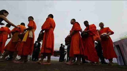 La reina Sirikit cumple 83 años y los tailandeses salen a celebrarlo