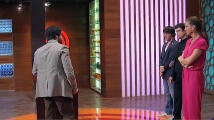 Pablo Alboran gasta una broma en la Gala Inocente a Pepe de Masterchef