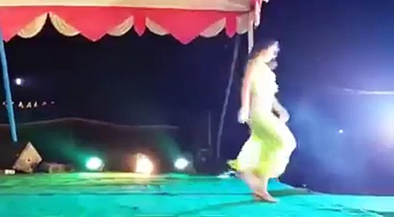 Hot Dance at stage