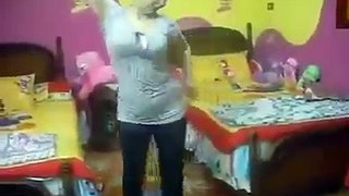 Irani Girle Hot Home Dance -