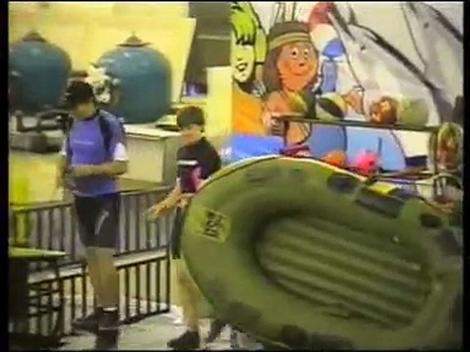 Dholphin and Crocodile Show in Dubai Zoo,(Shamir444)