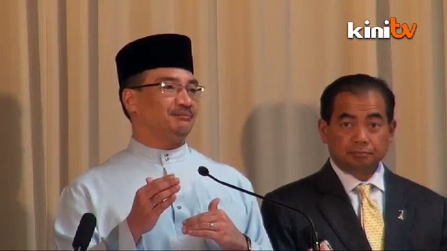 MH370: Hisham nafi Malaysia lewat aktifkan SAR