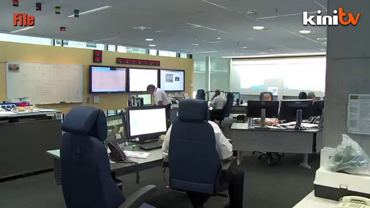 Debris on Aussie beach a dud, 90% of search area scoured