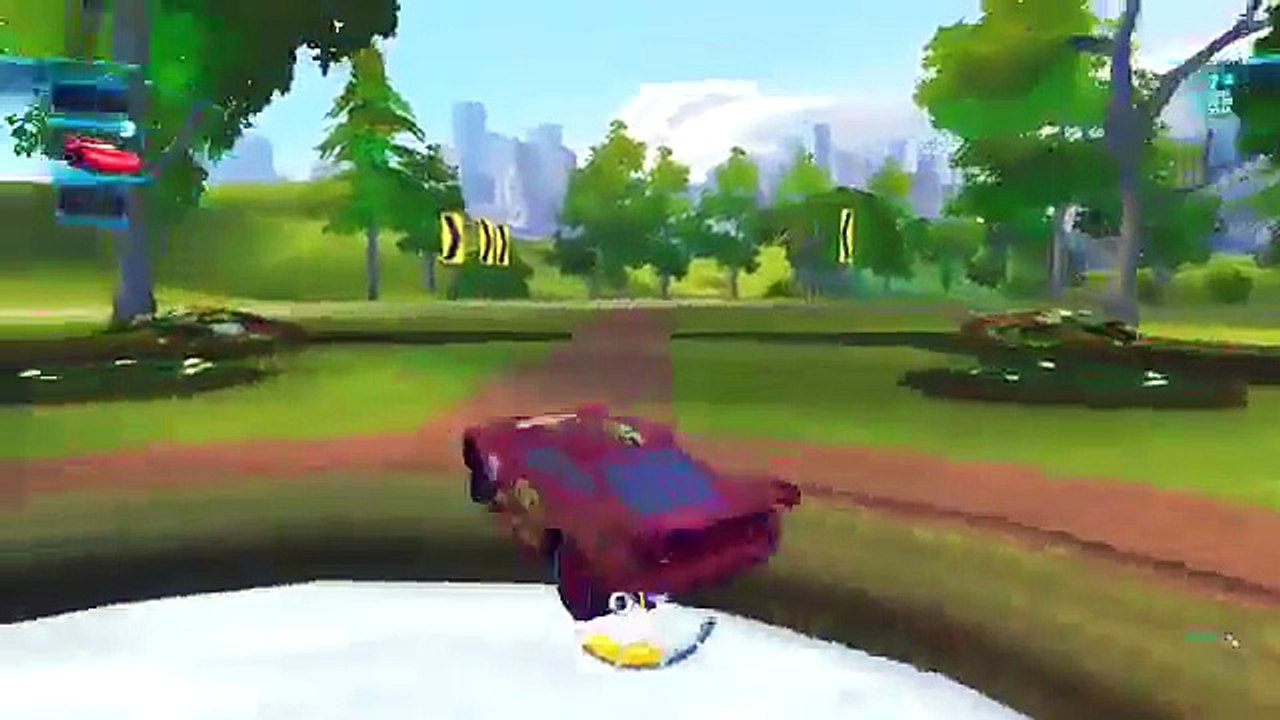 Francesco Bernoulli & Lightning McQueen Disney Pixar CARS 2 Game Battle RACE in HD 1080p