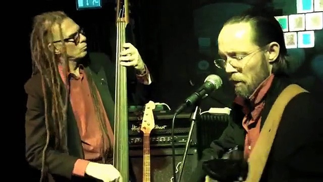 grott nicke - nick cave på svenska (lajv på walla scen)