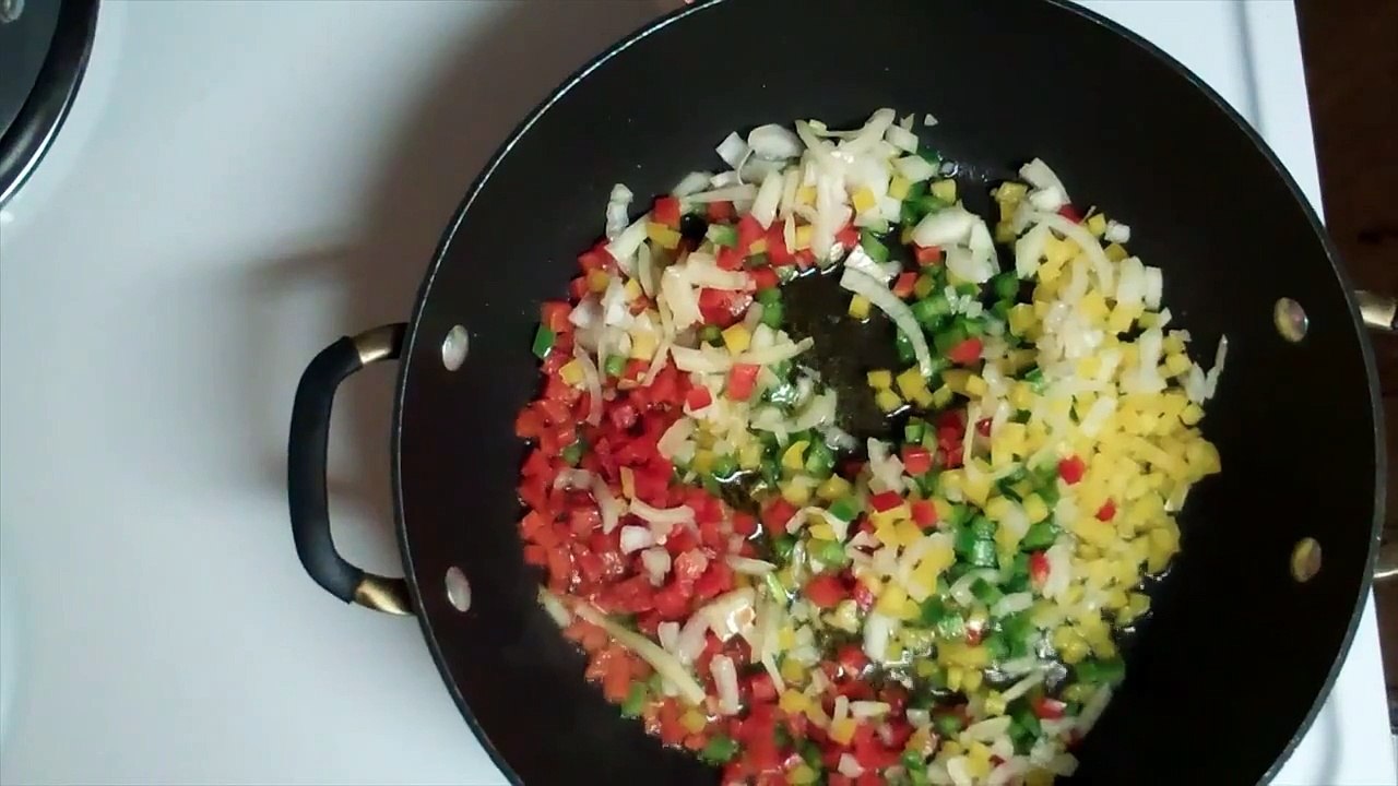 Italian Sausages, Peppers, and Onions Pasta Recipe by: Food Luv Bites