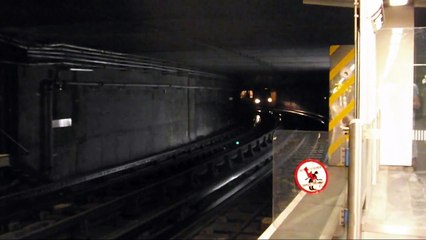 Métro A: MPL 75 à "Bellecour"