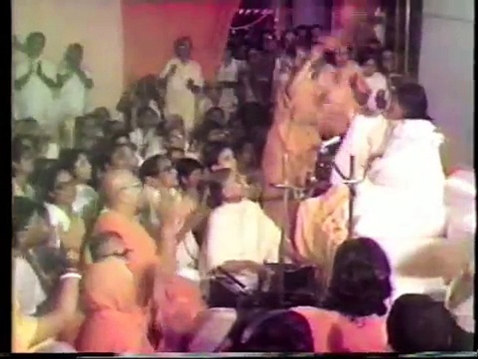 Sri Ma Anandamayi sings at her birthday celebrations in 1981