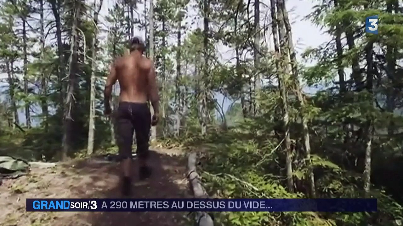 Slackline : parcourir 64 mètres sur une sangle à 290 mètres du sol pour battre un record
