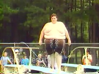 Fat man jumps in pool - Huge splash!