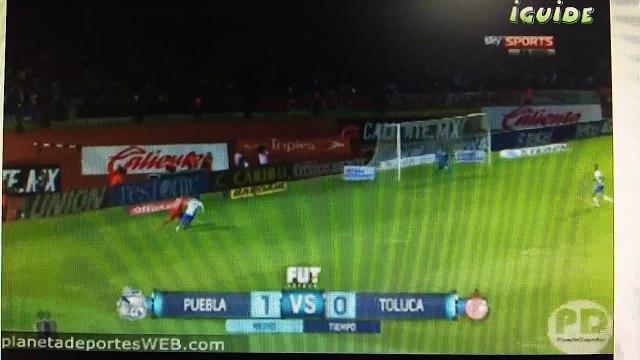 Christian Cueva: no le cobraron penal en el Toluca vs. Puebla en Liga MX (VIDEO)