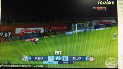 Christian Cueva: no le cobraron penal en el Toluca vs. Puebla en Liga MX (VIDEO)
