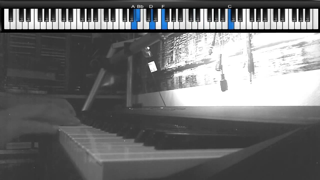 Autumn in New York - Jazz Piano   (Trio)