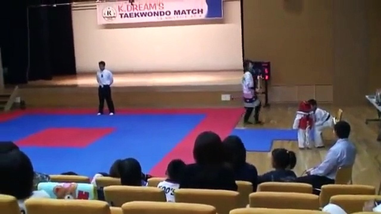 Funniest Fight You Will Ever See