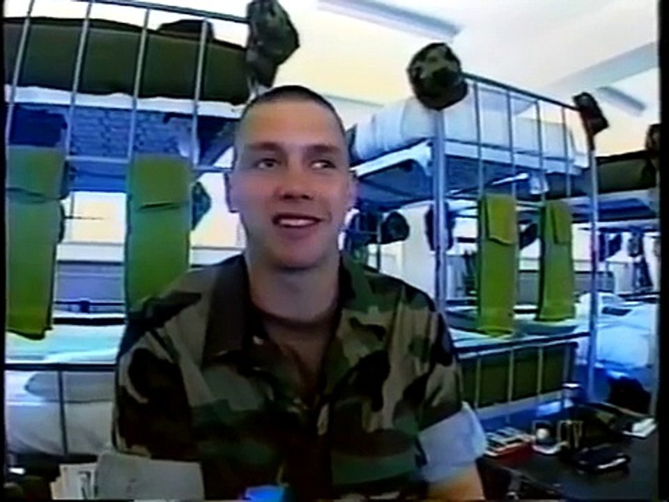 MARINE - Earning the Title (2001)
