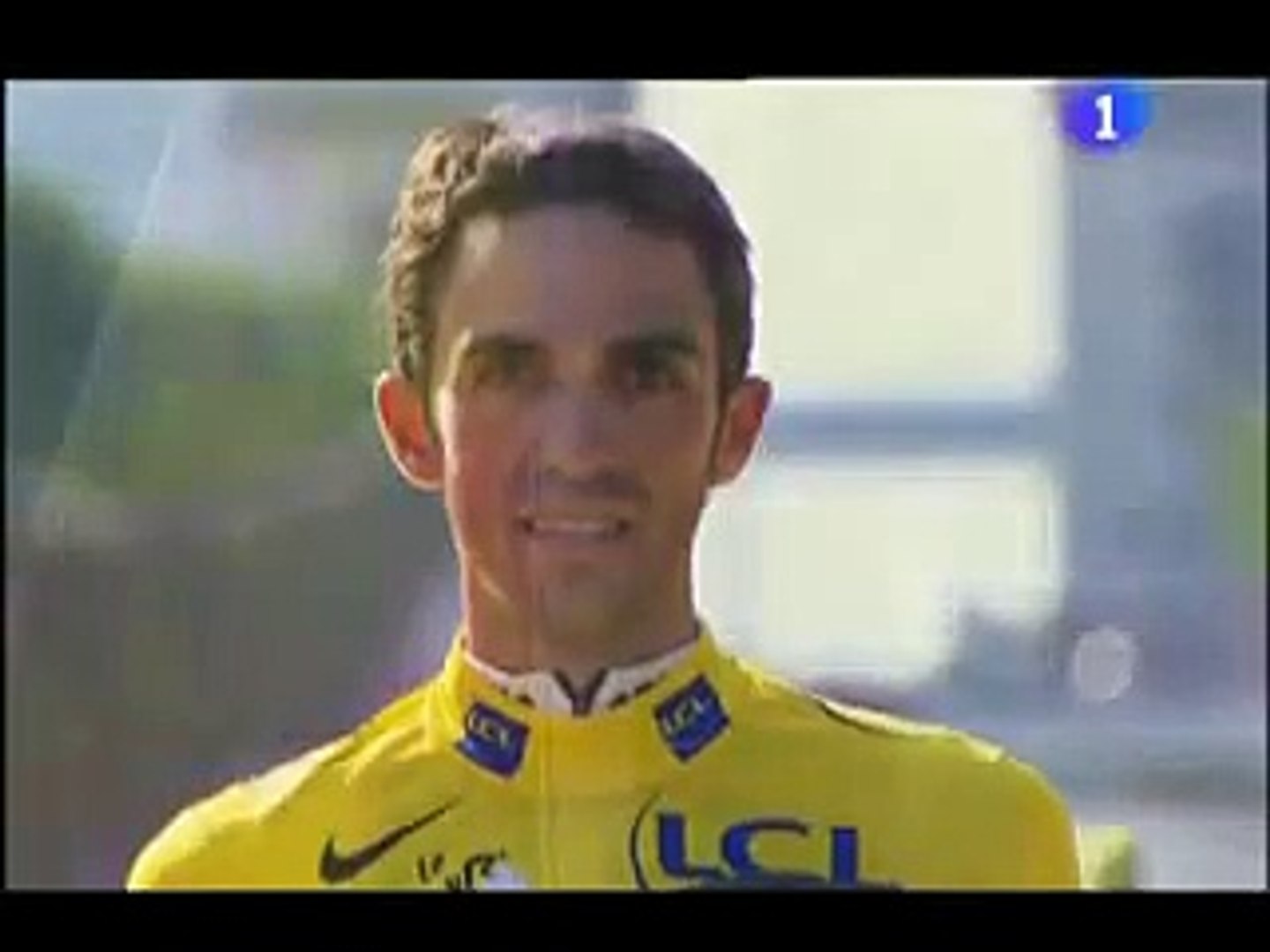 ⁣Tour De France 2009 - Danish National Song Fail