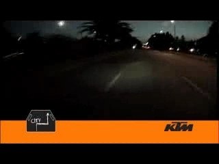 KTM 950 supermoto
