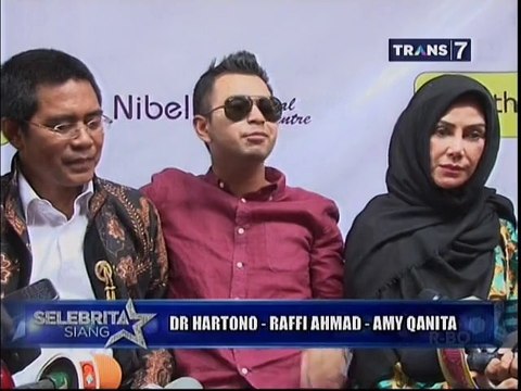 [150813]Selebrita Siang - Raffi beri hadiah untuk ibunda