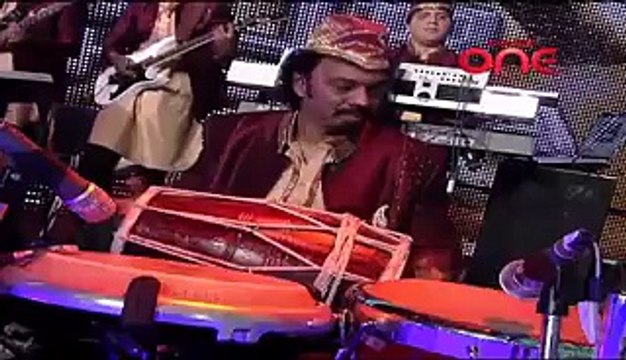 O Lal Meri Pat by Atif Aslam, Runa Laila, Abida Parween & Asha Bhosle