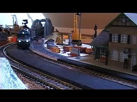 ROCO LS MODELS TRAINS MINIATURES