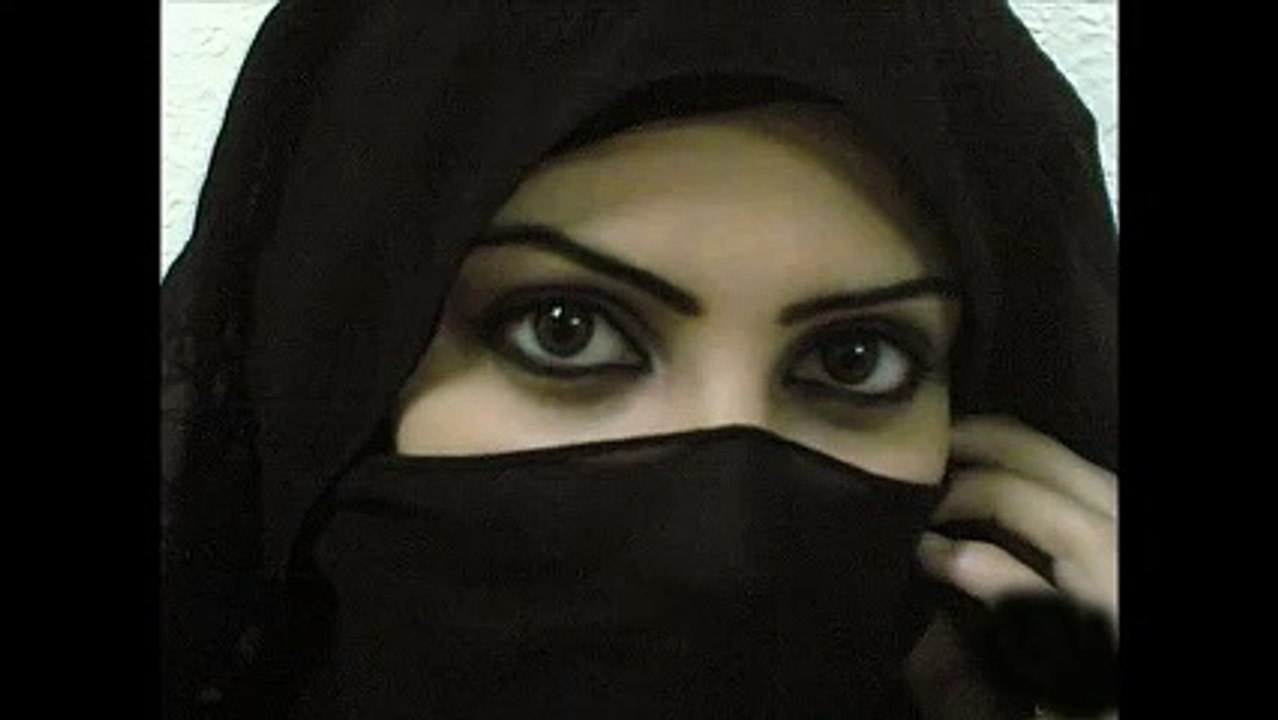 مكالمة هاتفية بين ابو سليمان وبنت الرياض