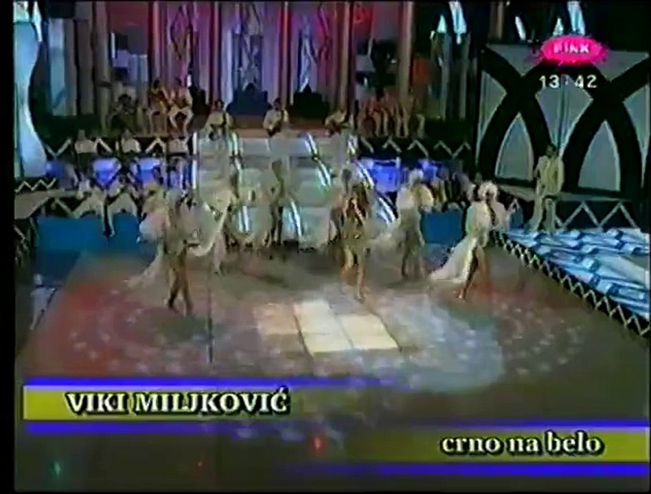 Viki Miljkovic - Crno na belo (Reklama 2003)