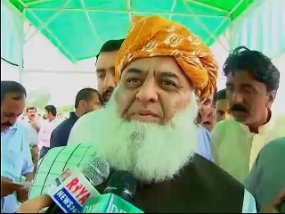 Maulana Fazal Rahman talks to media outside parlaiment