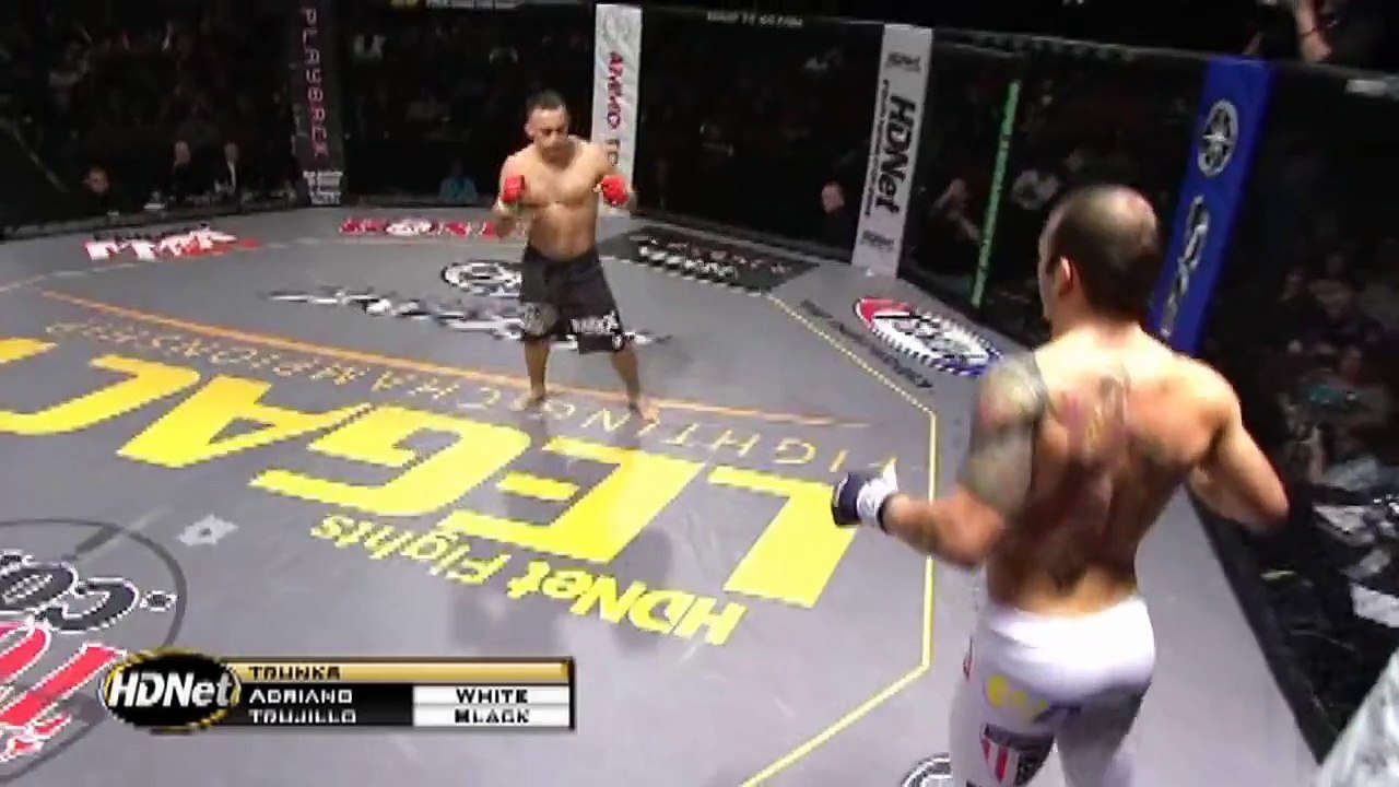 Superman punch knockout Reynaldo Trujillo vs Munil Adriano