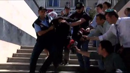 Kız yurduna giren jiletli saldırgan yakalandı