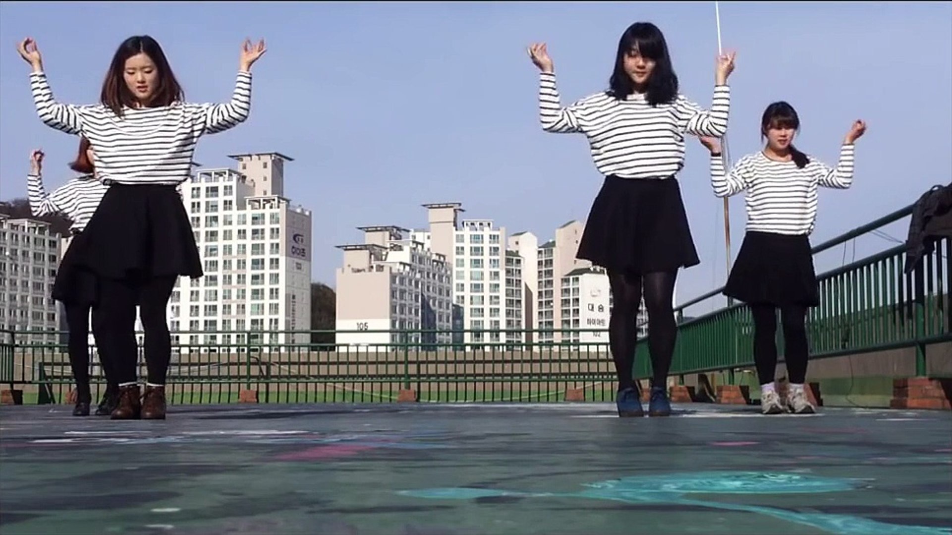 ⁣Korean students Indian song