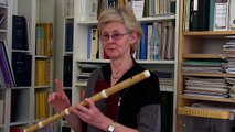 How to make a beautiful sound on the baroque flute; Kate Clark