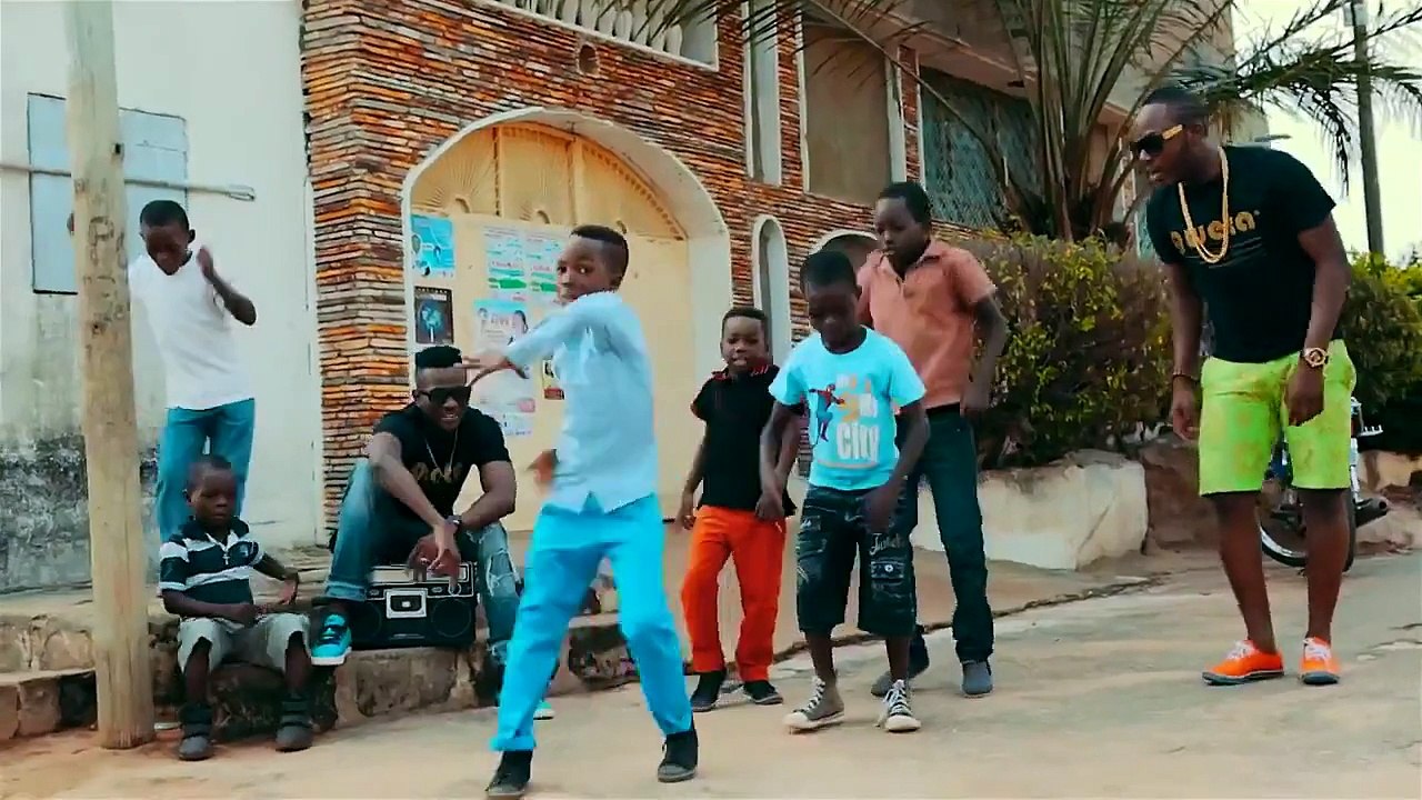 LES TOOFAN NOMINÉS AU MTV MUSIC AWARDS