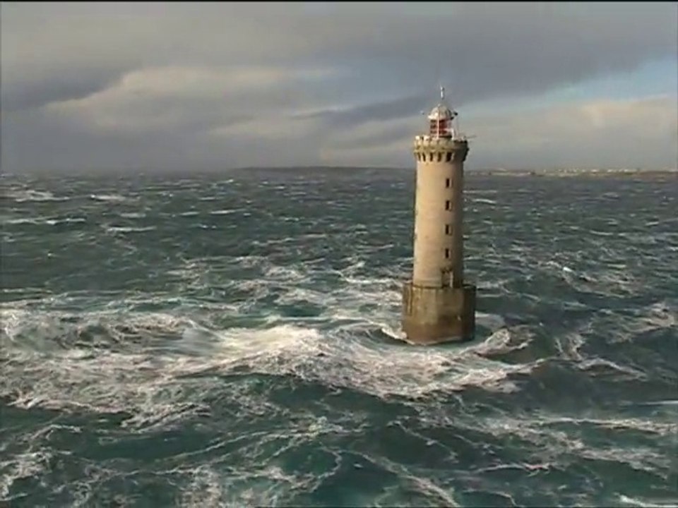 La dernière relève du phare de Kéréon en Bretagne