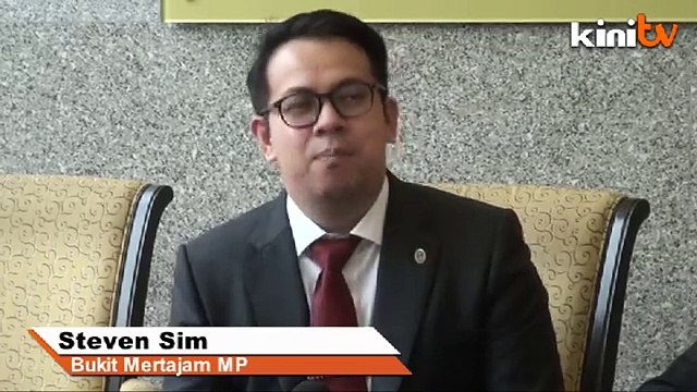 DAP: Govt using MH370 as an excuse to go shopping