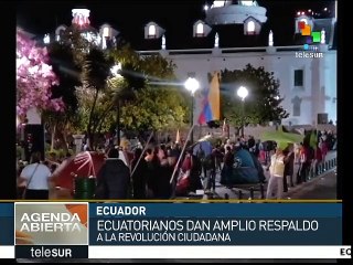 Ecuador: continúa vigilia de ciudadanos en apoyo al gobierno