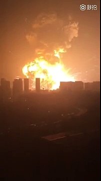 Vídeo mostra explosões gigantes que mataram mais de 50 pessoas na China