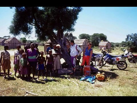 MADAGASCAR 2002 ENDURO Tuléar-Fort Dauphin-Ihosy-Tuléar