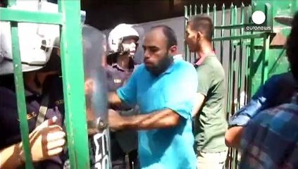 Греция: нелегалы теряют терпение