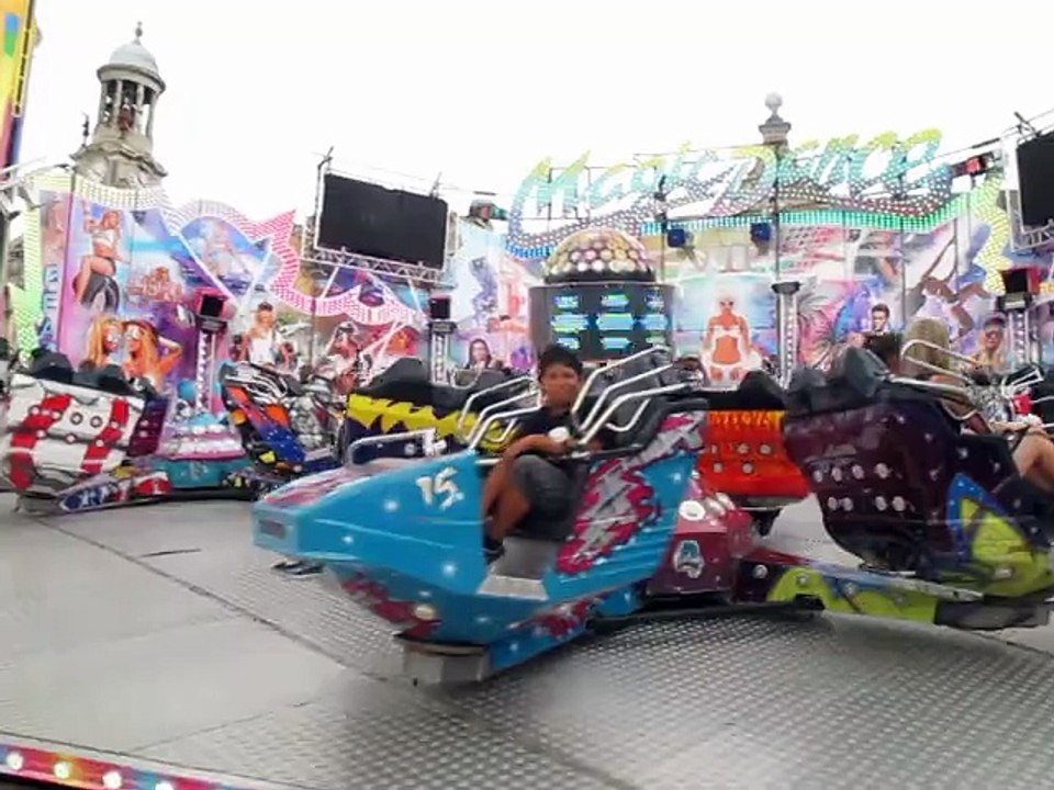 C'est parti à Cambrai pour douze jours de fête foraine : première étape au Magic Dance