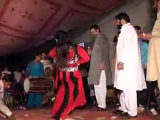 Pakistani Wedding  BEST DANCE   Akram Rahi Song   Change Maary Di Na Reh Gai Tam