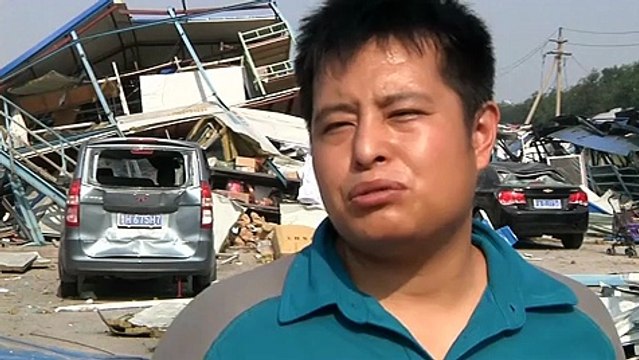 Huge explosions rock Chinese city