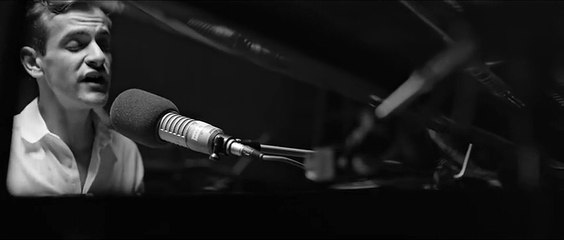 Josef Salvat - Hustler (Live)