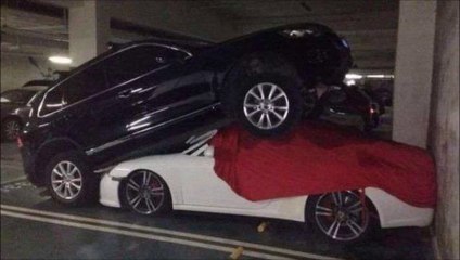 Craziest car crash photos ever - epic photo compilation