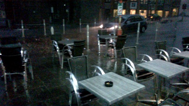 Tournai: la Cité des cinq clochers sous l'orage