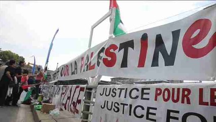 Las "Playas de París" promocionan Tel Aviv entre protestas