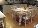 Shabby Chic  Cottage Farmhouse Kitchen Dinning Table with 4 Fiddleback Chairs