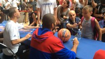 Tony Parker et Vincent Collet dans la salle métropolitaine