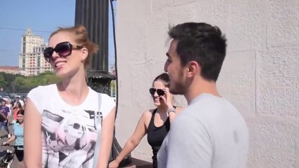 ПРИКОЛЫ 2015  Поцелуй с незнакомками  37 ♥ Страстный поцелуй ♥ KISSING PRANK 2015 # 398